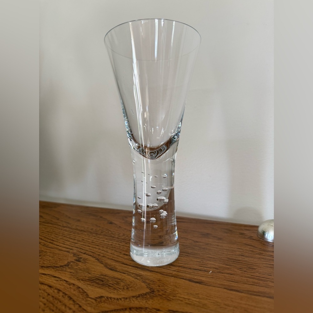 Crate & Barrel Krosno Verve Wine Glass Controlled Bubbles 10 OZ